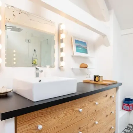 Citadelle Charming House With Courtyard